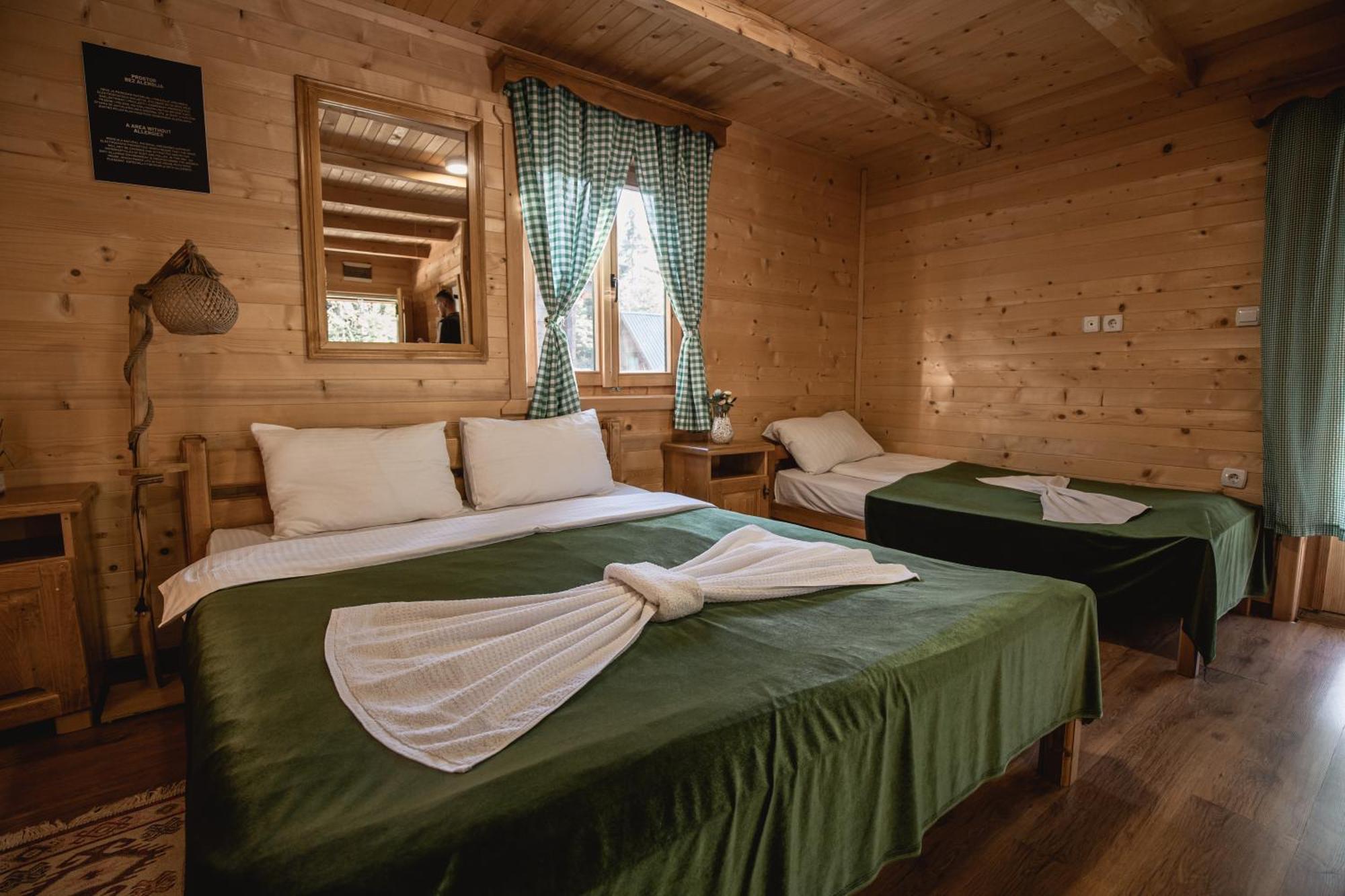 Jela Natural Resort Rozhajë Extérieur photo
